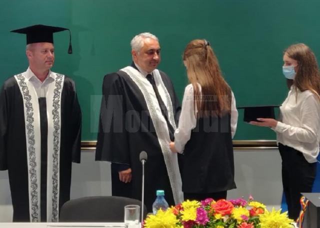Rectorul USV, Valentin Popa, distins cu titlul de Doctor Honoris Causa la Chișinău