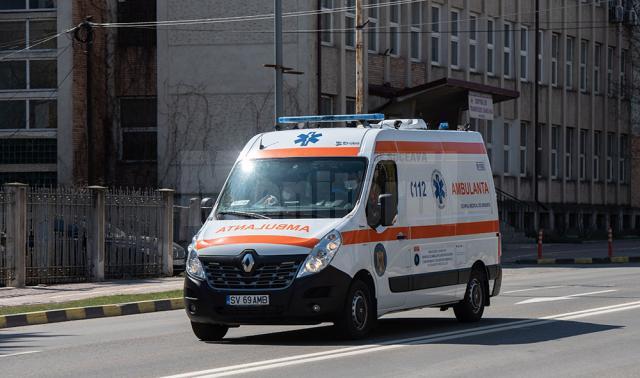 Soția a sunat la 112 și bărbatul a ajuns la Spitalul Județean Suceava, unde i-au fost acordate îngrijiri de specialitate
