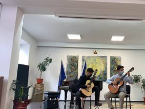 O incursiune în lumea muzicii europene și francofone, cu elevi și profesori de la Colegiul de Artă Suceava