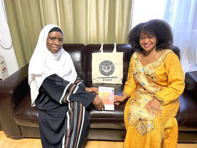 Ambasadoarea Nigeriei în România, E.S. Safiyya Ahmad Nuhu, și dr Nina Smart