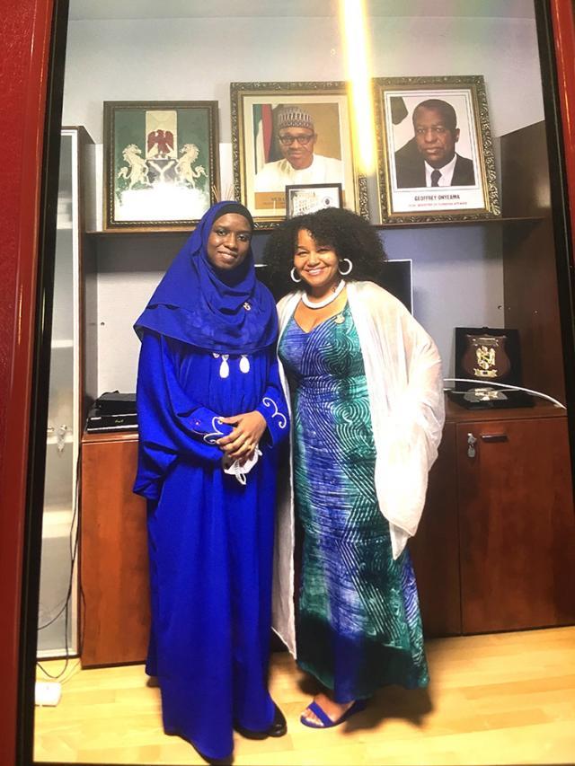 Ambasdoarea Nigeriei, Excelenta Sa Safiyya Ahmad Nuhu, şi dr. Nina Smart