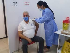 Ion Lungu, vaccinat cu doza a III-a