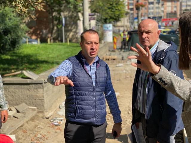 Viceprimarul Sucevei, Lucian Harșovschi, a anunțat o serie de modificări importante aduse principaledei artere de circulație din municipiu