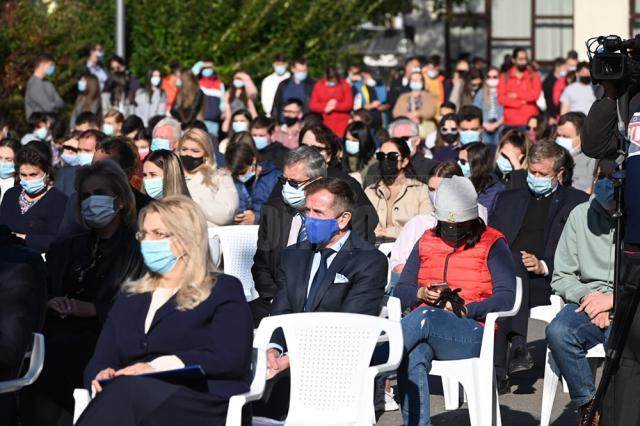 USV a deschis un nou an universitar cu 11 facultăţi şi peste 10.000 de studenţi