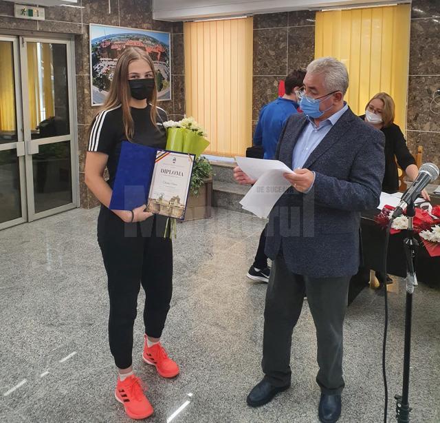 Cei mai buni sportivi suceveni, premiați de Consiliul Local și Primăria Suceava