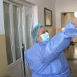În cabinetul medical din Serbăuți nu intri fără halat şi mănuși