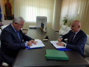 Semnarea contractului pentru “Construire corp clădire cu săli de clasă și laboratoare pentru gimnaziu” la Colegiul Național “Petru Rareș”