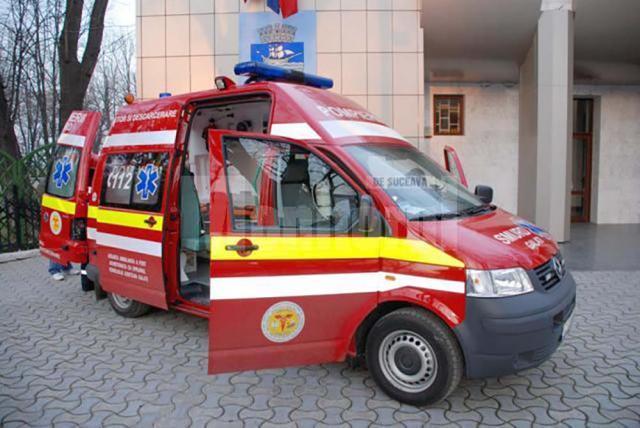 Ambulanța SMURD l-a preluat și l-a transportat la Spitalul Municipal Rădăuți