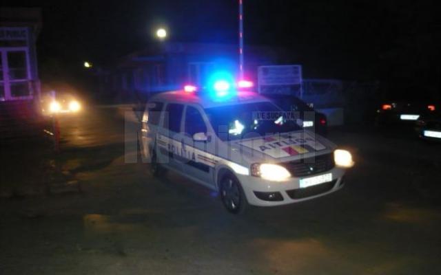 Poliția municipiului Suceava a fost sesizată că un individ beat provoacă distrugeri la autoturisme