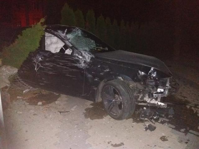 BMW-ul implicat în accidentul de la Vicovu de Jos
