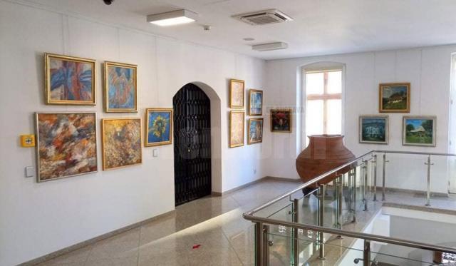 Expoziția taberei de pictură a Muzeului Național al Bucovinei, ediția a IX-a, poate fi vizitată în foaierul Muzeului de Istorie