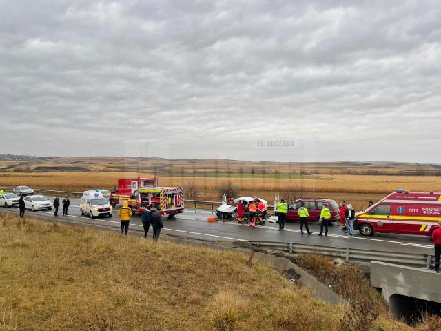 Accident cu patru răniți, la ieșirea din Stroiești spre Ilișești