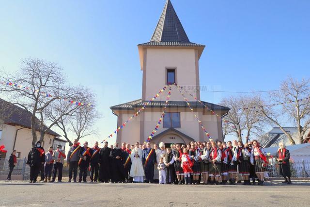 Biserica Catolică din satul Dumbrava a fost reabilitată la exterior