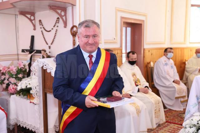 Gheorghe Fron a primit medalia „Primul episcop catolic de Iași - Nicolae Iosif Camilii”