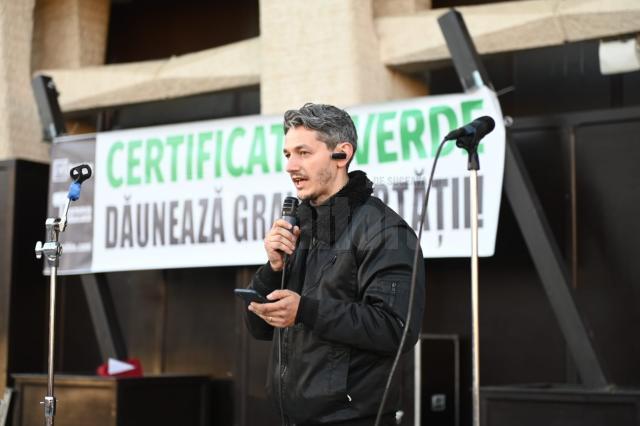 Marius Cârneală, de la Grupul Civic Suceava Educată, organizator al protestului de duminică