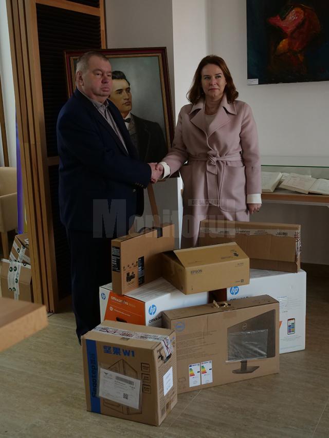 Tehnică modernă donată cu sprijinul Consulului General al României, Irina Loredana Stănculescu