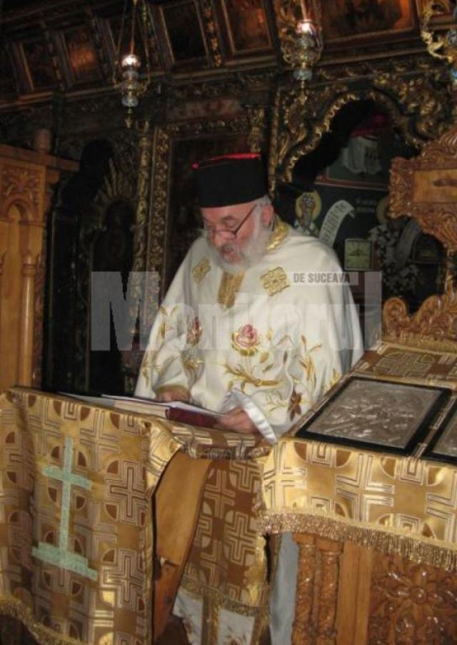 Preotul prof. Ioan Nistoroaea, de la Biserica Adormirea Maicii Domnului Suceava, a plecat la Ceruri, la vârsta de 68 de ani