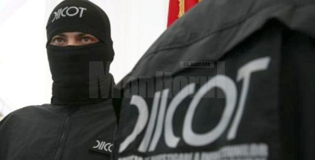 Percheziții DIICOT față de două grupuri de contrabandiști din Suceava care deveneau tot mai numeroşi