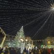 Mii de oameni au fost prezenți la aprinderea luminilor de sărbătoare, în centrul Sucevei 9