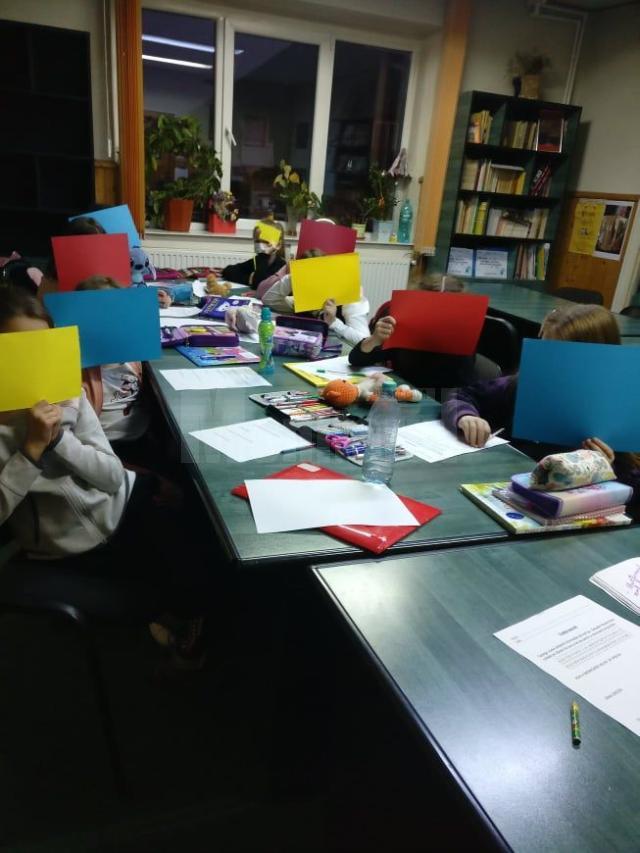 „Sărbătoarea întâlnirii de decembrie”, marcată de elevi de la Palatul Copiilor Suceava (6).jpg