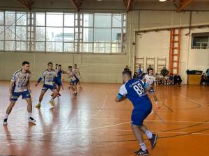 Tinerii handbalisti de la CSU II Suceava fac o figura frumoasa in Divizia A