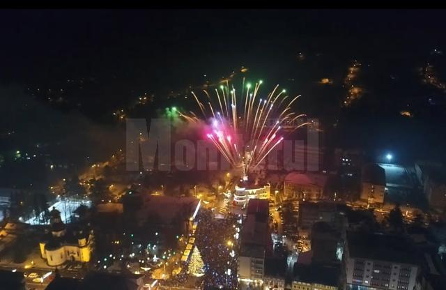 Primăria Câmpulung a oferit un superb foc de artificii