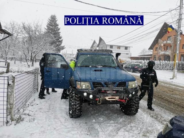 Razie de o săptămână a polițiștilor, pe zona Rădăuți-Vicov
