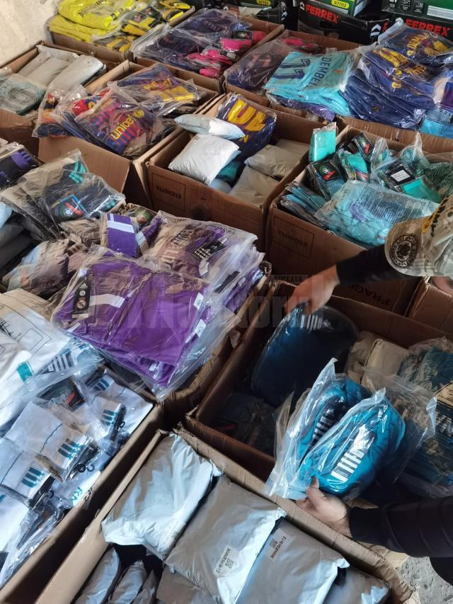 Adidași și tricouri în valoare de peste 100.000 de euro, confiscate de la un om de afaceri