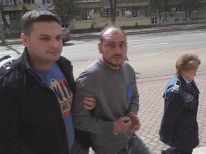 Cristinel Nicolae Drăgoi, principalul suspect în cazul uciderii fostului viceprimar din Moara Zamfir Barbă, condamnat la 20 de ani de închisoare
