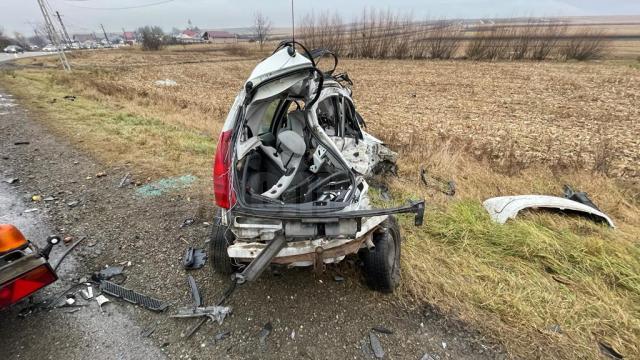 Accident mortal la Cumpărătura, după un impact între un autoturism și un camion