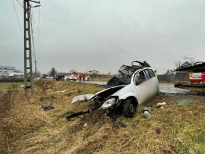 Accident mortal la Cumpărătura, după un impact între un autoturism și un camion