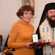 Slujbă arhierească, cuvinte de învățătură, colinde și distincții, într-o zi de sărbătoare, la Mănăstirea Voroneț