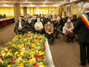 Duminică, 19 decembrie, la sediul Primăriei Suceava, unde au fost invitate 28 de cupluri care au împlinit 50 de ani de căsătorie