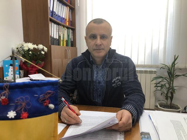 Directorul Direcției Economice din Primăria Rădăuți, economistul Silviu Ursescu