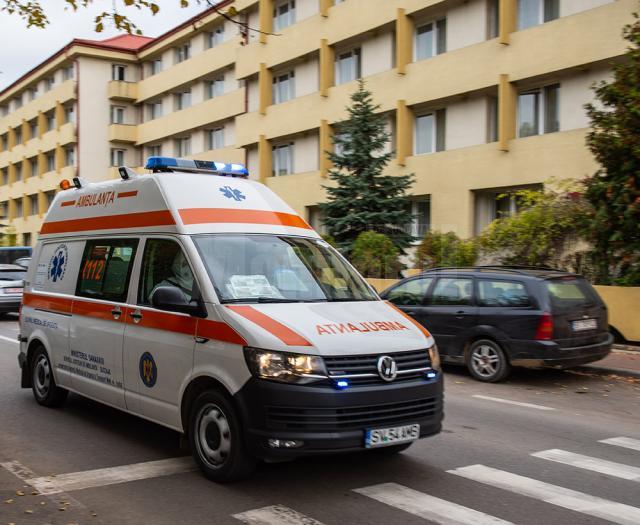 Jumătate din apelurile la Ambulanța Suceava sunt solicitări de testare Covid