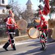 Zeci de colindători și urători au participat la parada obiceiurilor de iarnă pe stil vechi de la Drăgușeni