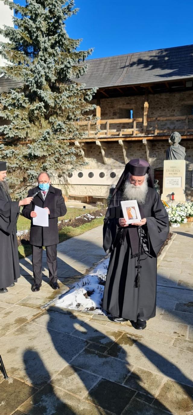 Mănăstirea Putna a găzduit ceremonia de acordare a premiului de excelență „Mihai Eminescu”