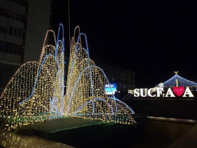 Proiect nou de iluminare ornamentală a centrului Sucevei, inclusiv un alt tip de ornament pentru bradul de Crăciun
