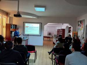 Dezvoltarea durabilă explicată pe înţelesul elevilor Colegiului Tehnic “Mihai Băcescu”