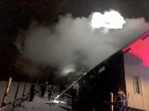 Casa afectată de incendiu