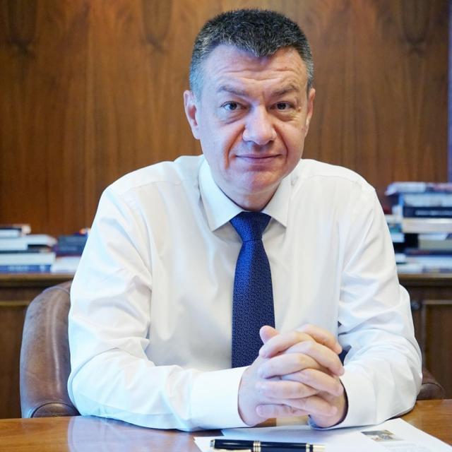Bogdan Gheorghiu a solicitat excluderea din PNL a lui Neculai Miron după ce acesta a semnat listele AUR pentru demiterea președintelui României