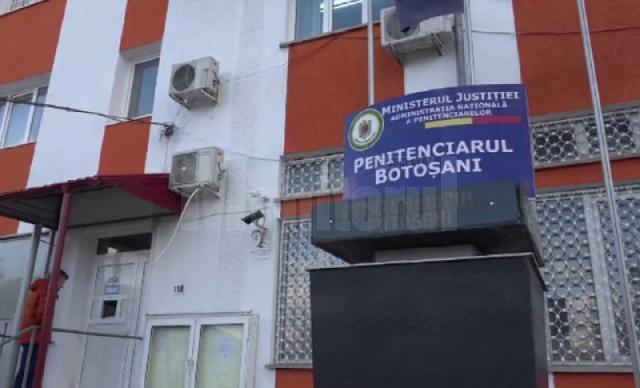 Bărbatul a fost transportat la Penitenciarul Botoșani foto stiri.botosani.ro
