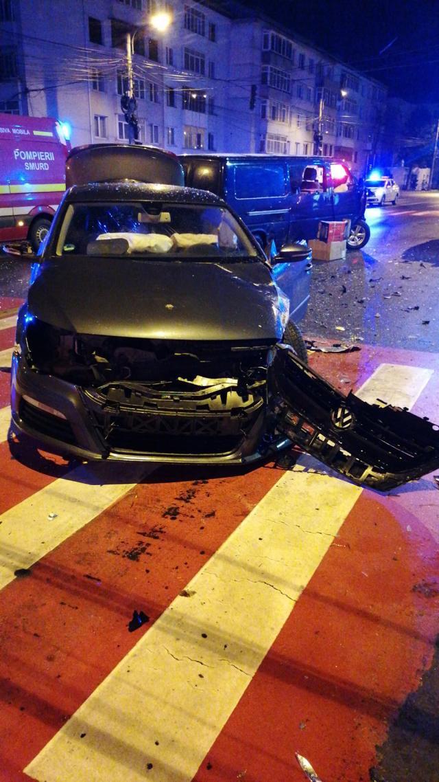 Un șofer care a provocat un accident în centrul Sucevei era băut zdravăn