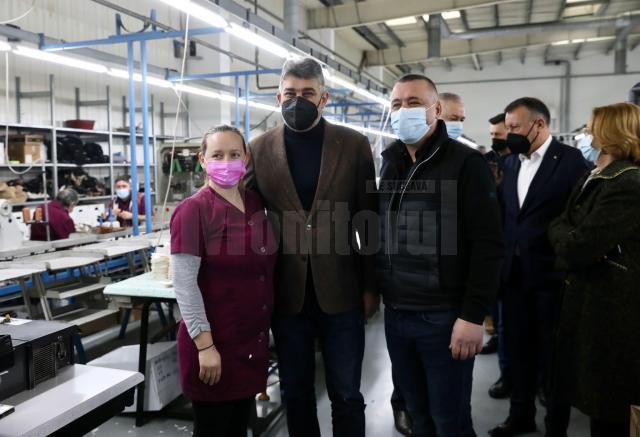Marcel Ciolacu a vizitat fabrica de incaltaminte Denis din Suceava