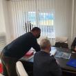 Primarul Ion Lungu a semnat contractul pentru realizarea documentației parcului fotovoltaic cu reprezentanții  firmei SC 2 GMG Construct SRL Cluj Napoca 3
