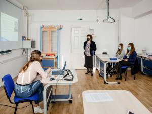 Activitatea „Femei de Știință din România”, la Colegiul „Dragoș Vodă”