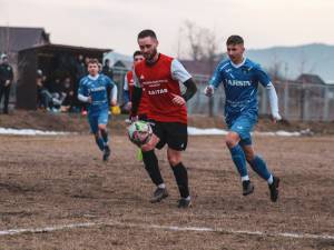 Antonesei a deschis scorul pentru Somuz in amicalul cu Bucovina Radauti. Foto Cristian Plosceac