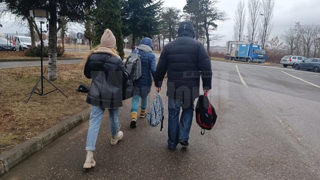 Disperarea oamenilor care fug din calea războiului. Mărturii cutremurătoare din Vama Siret