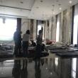 Un salon de lux pentru nunți din Suceava, al hotelului  Mandachi, a fost transformat în adăpost pentru refugiații din Ucraina