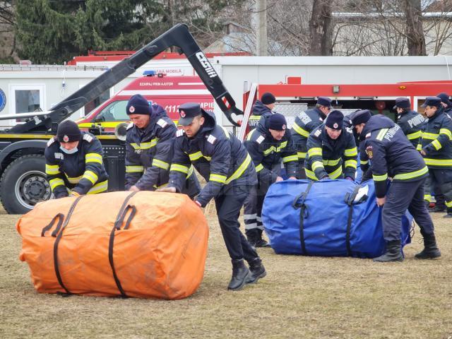 A început montarea celei de-a doua tabere de refugiați la Siret